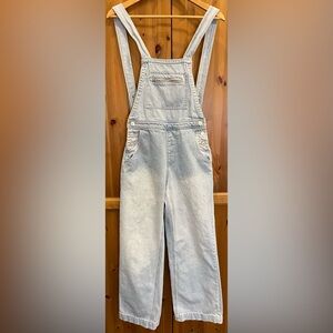 Forever 21 Denim Bib Overalls Light Wash Blue Jean Women’s XS (X-Small)